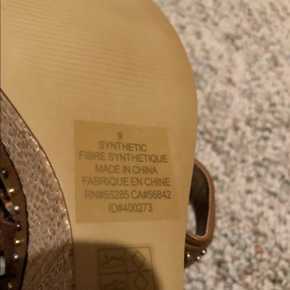 Express Platform Wedge Studded Sandals sz 9 - Picture 5 of 7